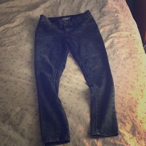 Size 14 (in girls) mudd jeans from kohl’s